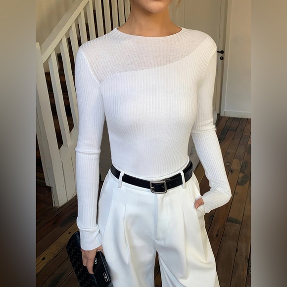 Commense Knit Ribbed Crew Neck Asymmetric Top - size Medium - Picture 5 of 7